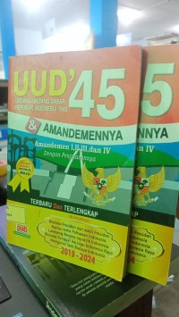 Image of Undang - undang Dasar Republik Indonesia 1945 & Amandemennya iI - IV dengan Penjelasannya
